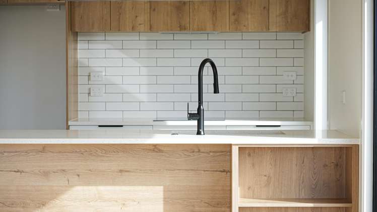 44 Whatahuhu Street_5