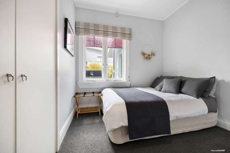 9 Epworth Avenue Royal Oak_15