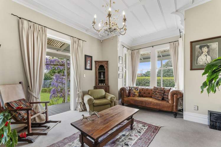 5 Longwood Lane Otumoetai_2