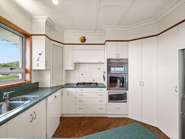 146 Easther Crescent Kew_8