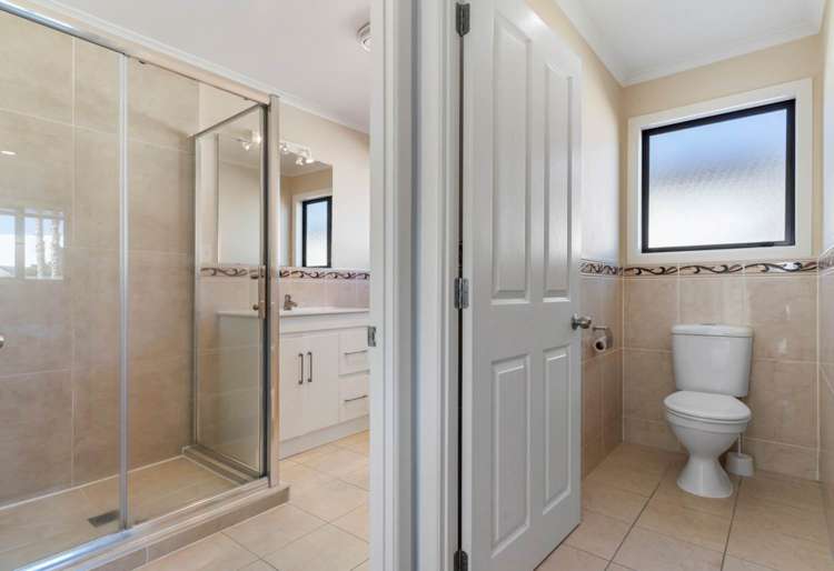 4 Shingleton Lane Flat Bush_15