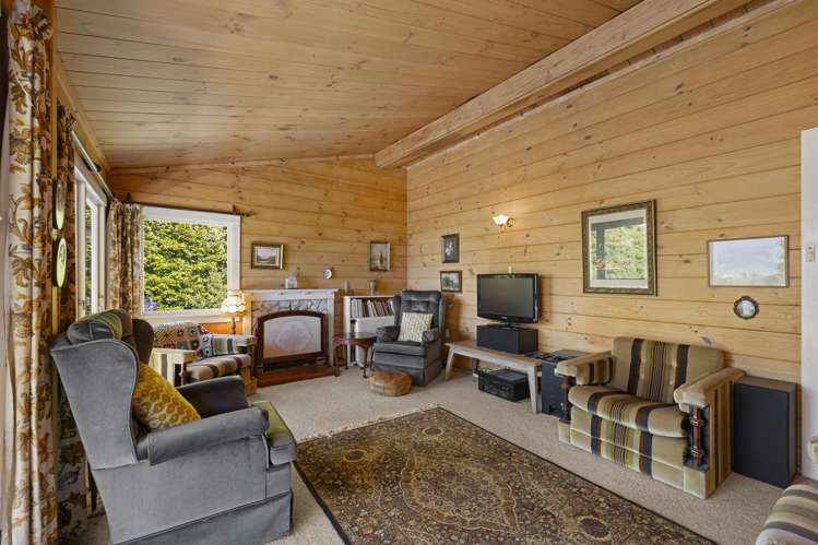 14b Greenslade Road Raglan_1