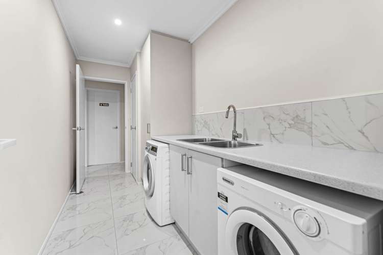 72 Lowry Road Bombay_34