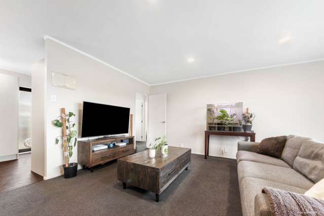 283 Hobsonville Road Hobsonville_3