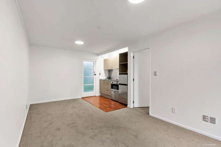 2/11 Sentinel Road Herne Bay_6