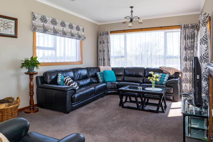 719 Farm Road Orton_11