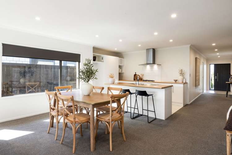 6 Capper Crescent Chartwell_7