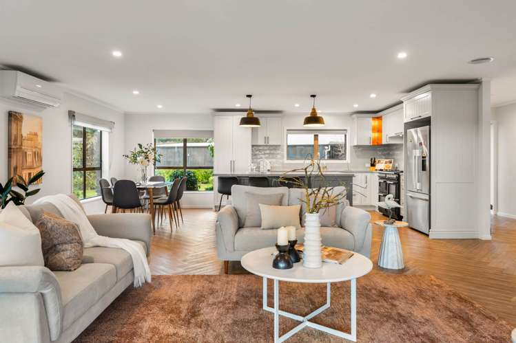 113 Waitangi Falls Road Glenbrook_8