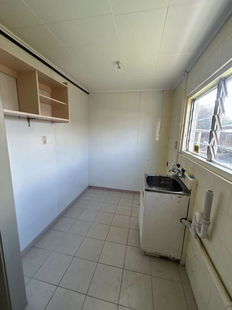 236 West Parkdale Street Tokoroa_24