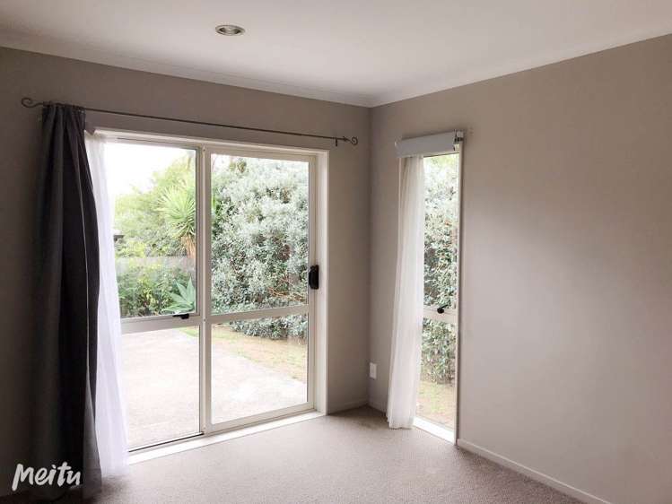 38c Hetherington Road Ranui_6