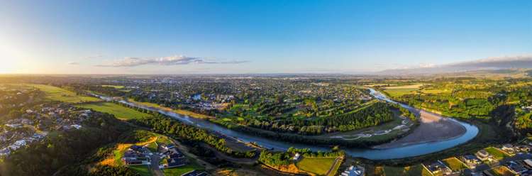 32 Vaucluse Heights Fitzherbert_9