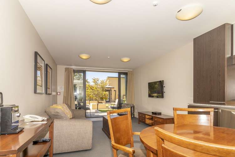 603/34 Lake Esplanade Queenstown_5