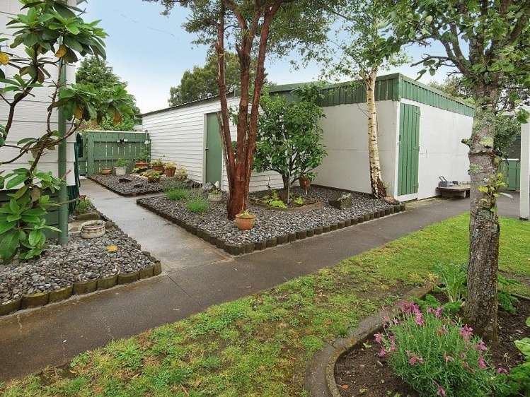 1 Kowhai Grove Featherston_10