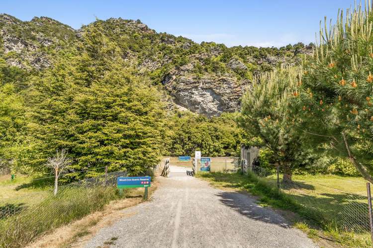 13 Ewing Place Albert Town_10