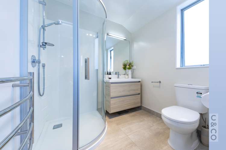 124 Pohutukawa Parade Riverhead_31