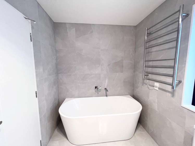 2/22 Felton Mathew Avenue St Johns_13