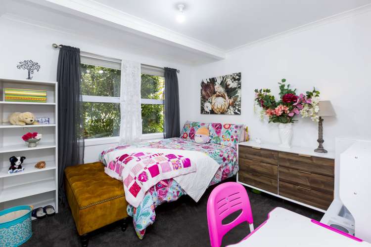 61 Oregon Drive Maoribank_13