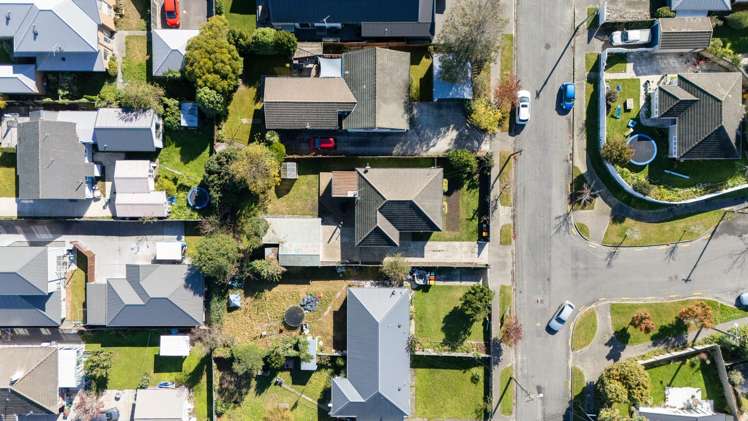 67 Garreg Road Bryndwr_13