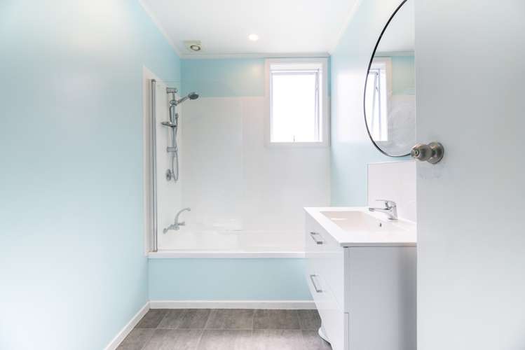 2/275 Great North Road Henderson_14