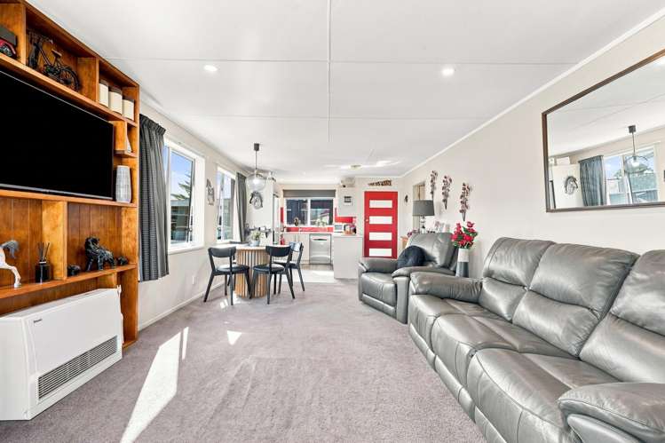23 Gibbons Crescent Castlecliff_7