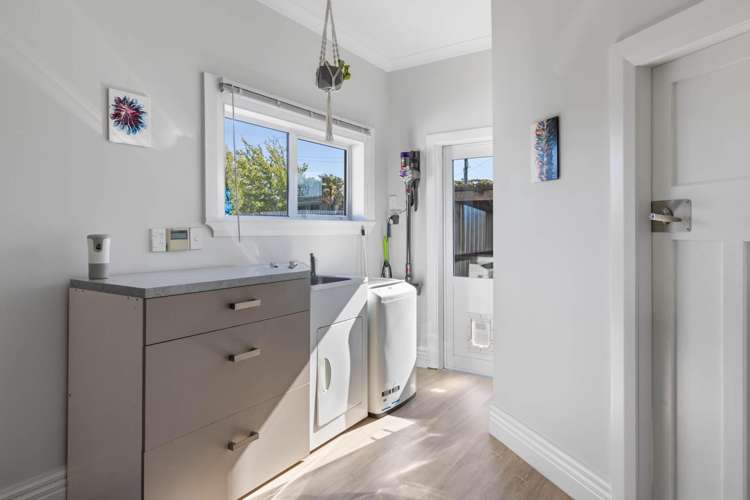 2 Lewis Street Redwoodtown_10