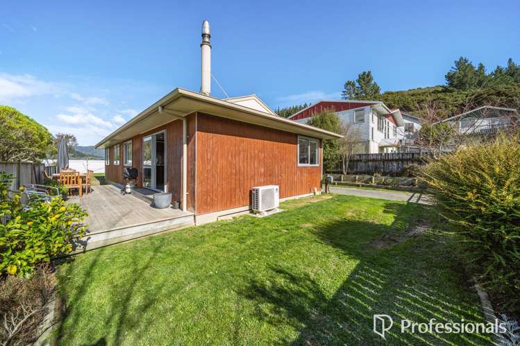 25 Kendal Grove Wainuiomata_22