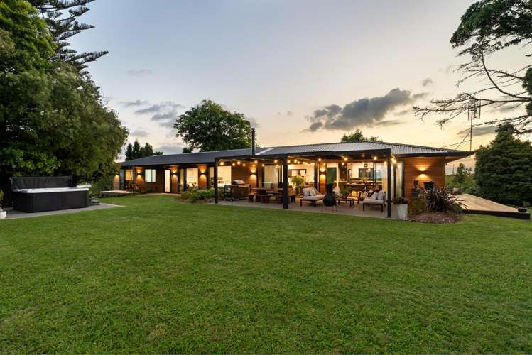 354 Whitford Road Whitford_0