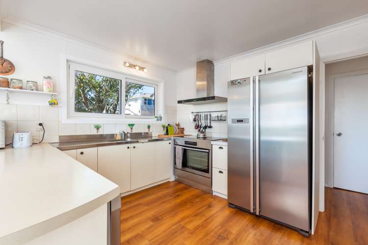 802 Whangaparaoa Road Manly_9