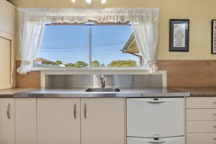 5 Moa Street Mount Maunganui_12