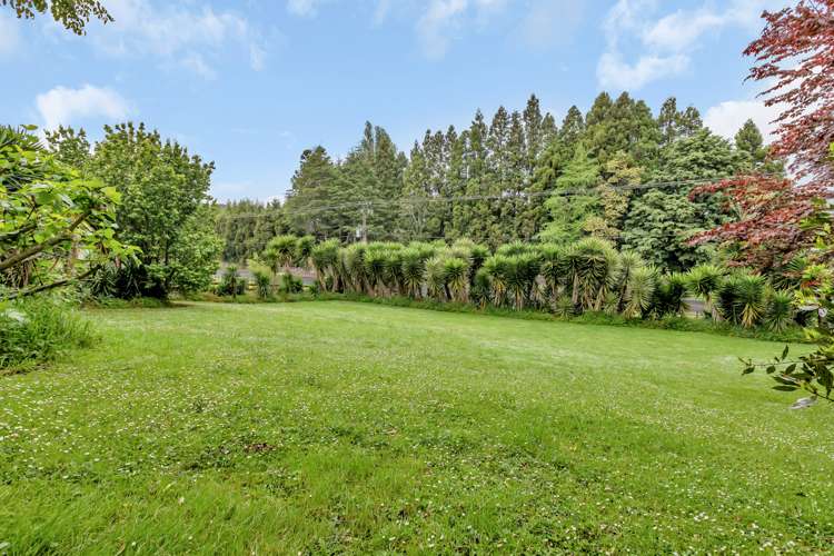 38 Cemetery Road Maunu_38