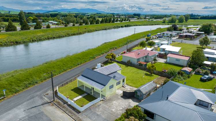 2 Argyle Street Mataura_28