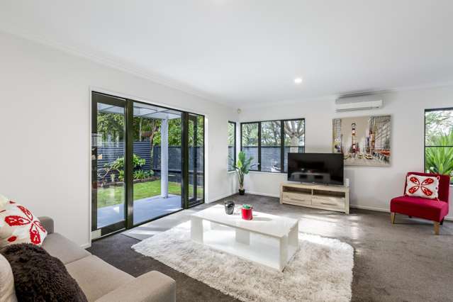 3/8 Golf Road New Lynn_4