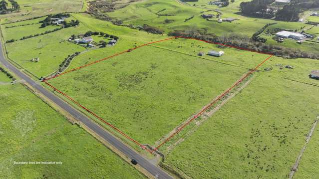 10 acres of opportunity – No covenants