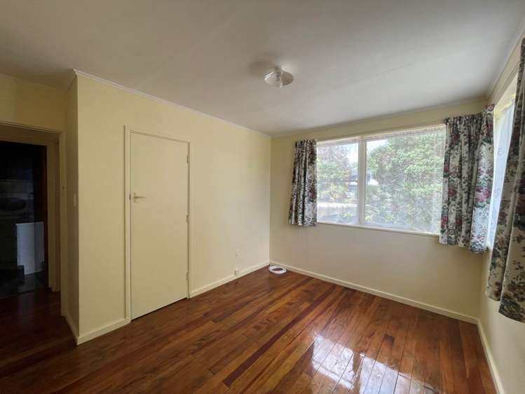 34 Landon Avenue Mangere East_9