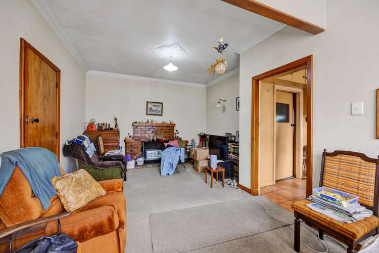 35 High Street Hawera_6