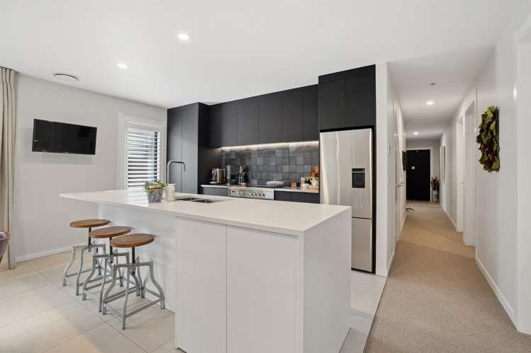 2 Magnum Drive Cromwell_7