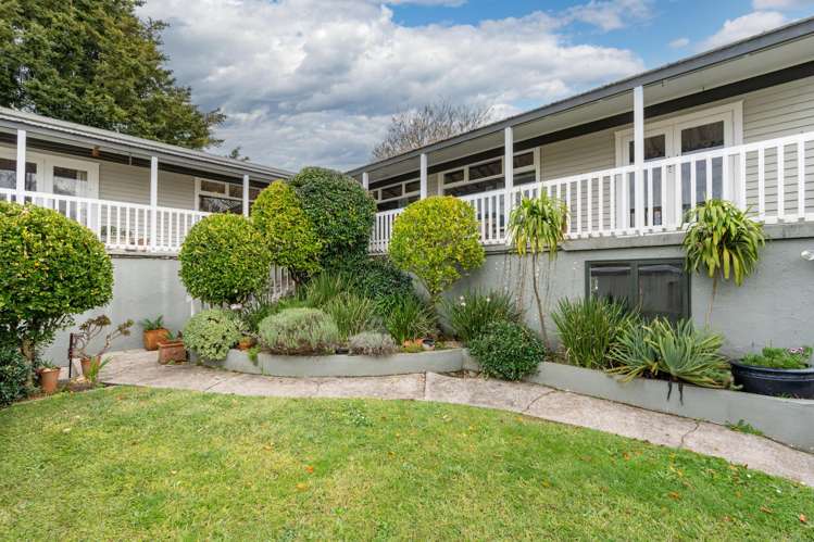 114 Tuhikaramea Road_1