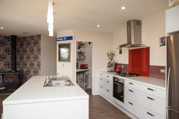 12 Ashley Drive Paroa_7