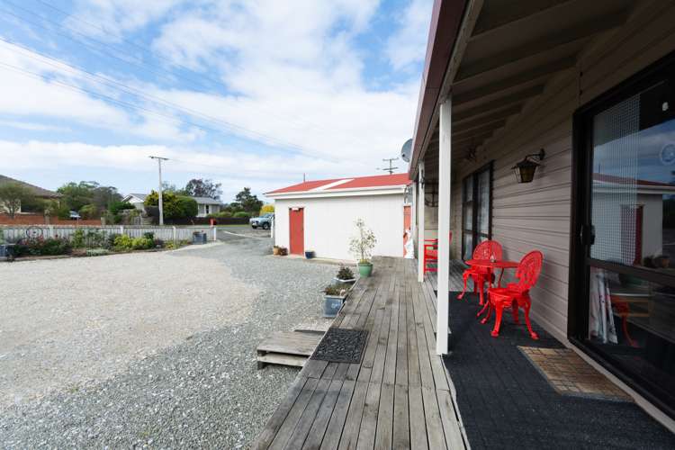 65 Beach Street Waikouaiti_2