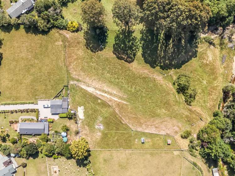 20 Tui Road Tapawera_33