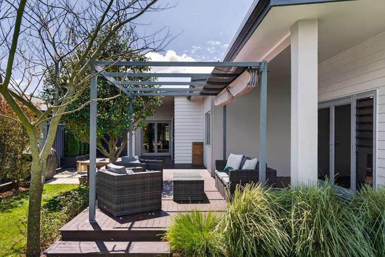 3 Pohutukawa Grove Lytton West_22