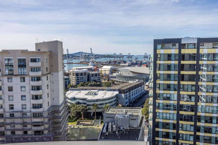 9F/50 Eden Crescent Auckland Central_12