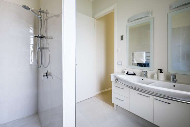 2 Comries Road Chartwell_17