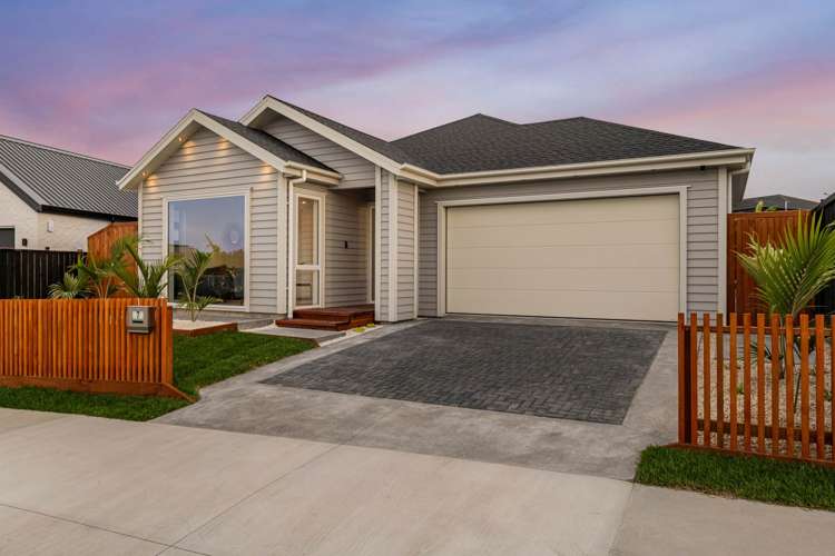 7 Tukutata Crescent Milldale_24