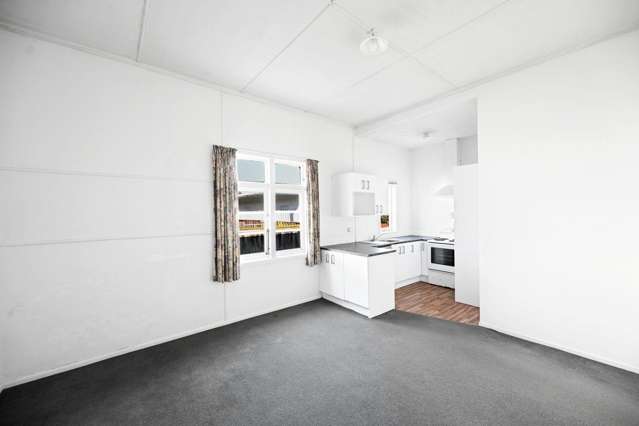 7-A Kitchener Street 1055_2