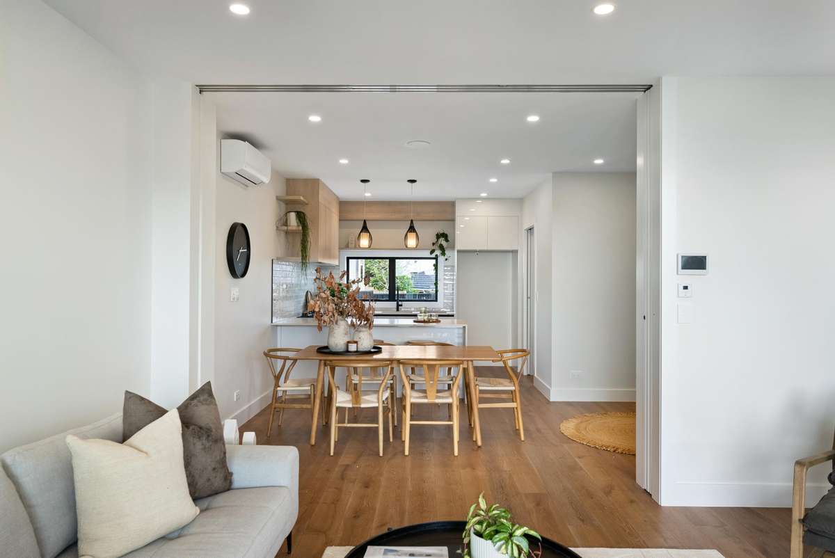 5/2 Valonia Street_1