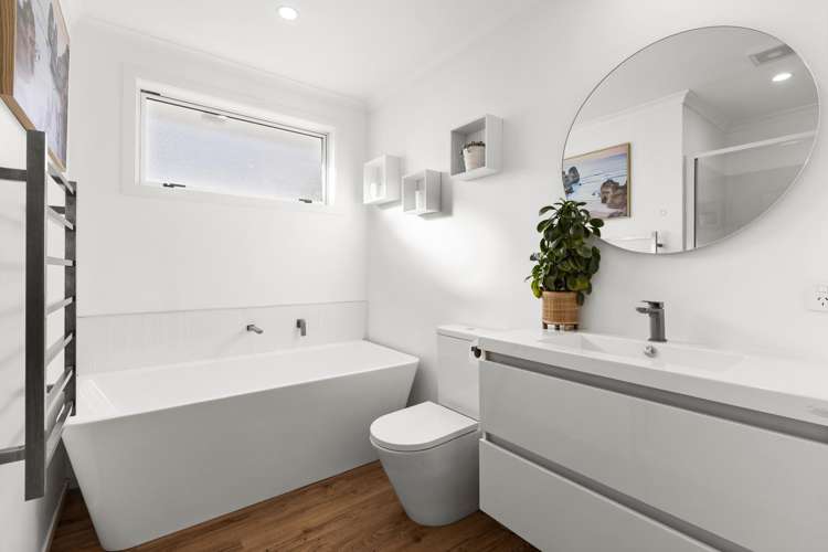 19 Frickleton Street Taradale_16