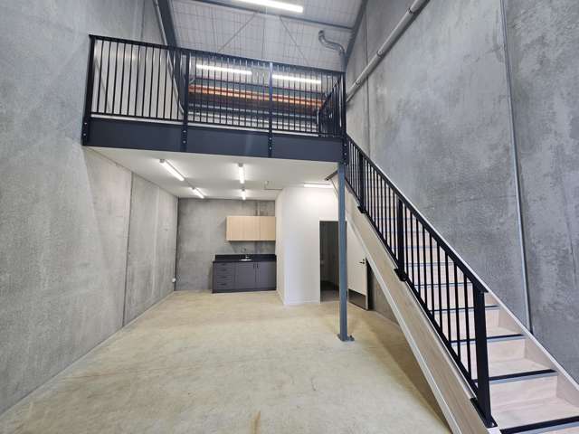 Brand New in Matakana!