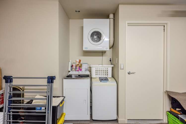 1/56 Warren Street Wanaka_13