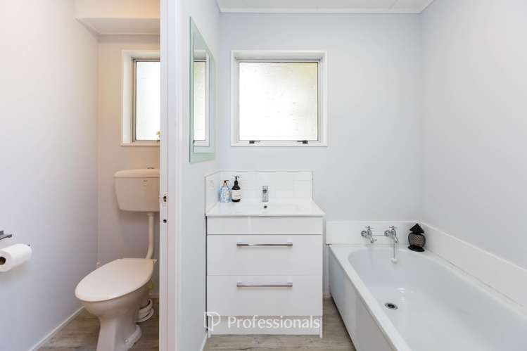 17 Beryl Grove Birchville_18